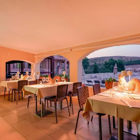 Capofrascaresort מלון דירות Sant' Antonio di Santadi